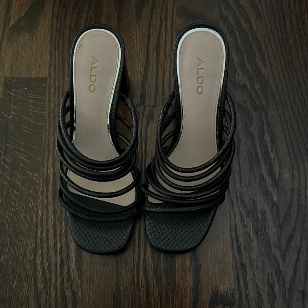 Aldo pumps/heels